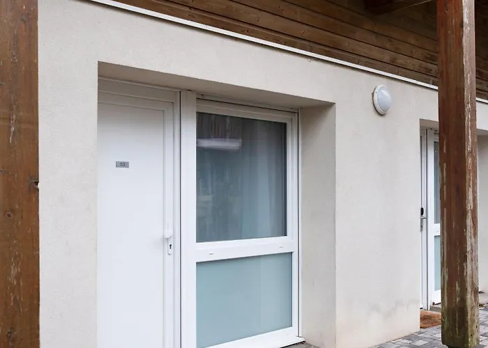 De La Foret Le Cocon En Plein Coeur Du Centre Touristique Et Thermal D 아파트 암네빌